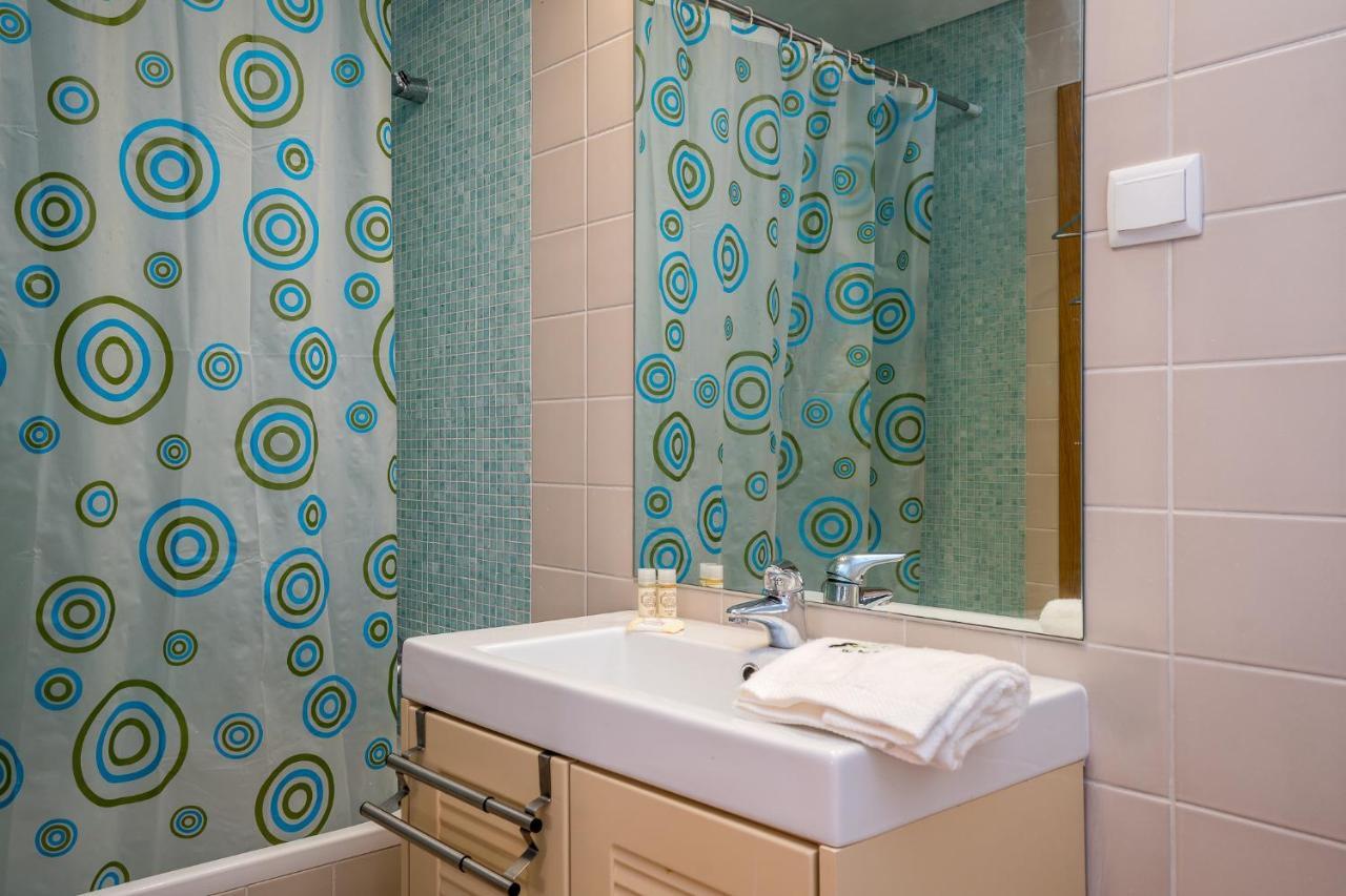 Bmyguest Santa Luzia Terrace Apartment Luaran gambar