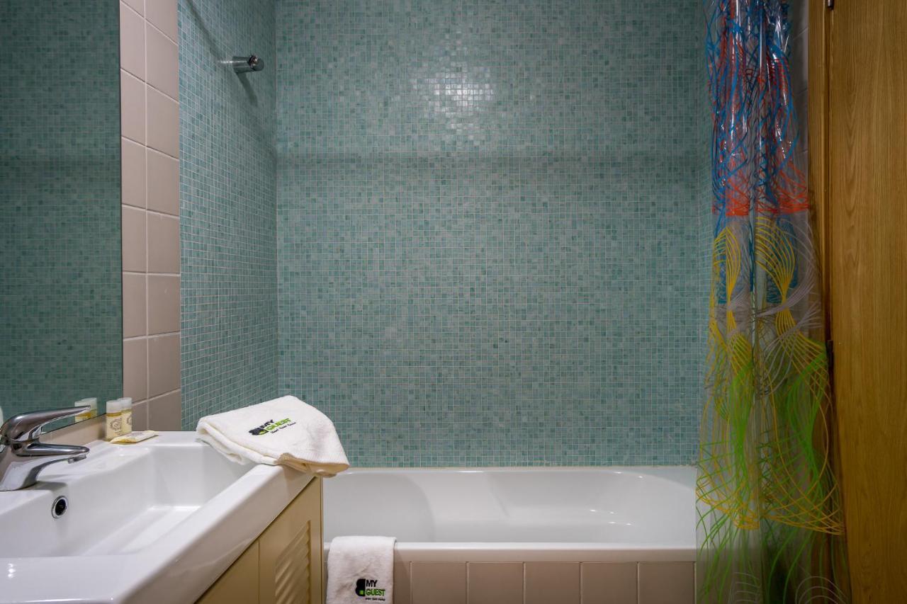 Bmyguest Santa Luzia Terrace Apartment Luaran gambar