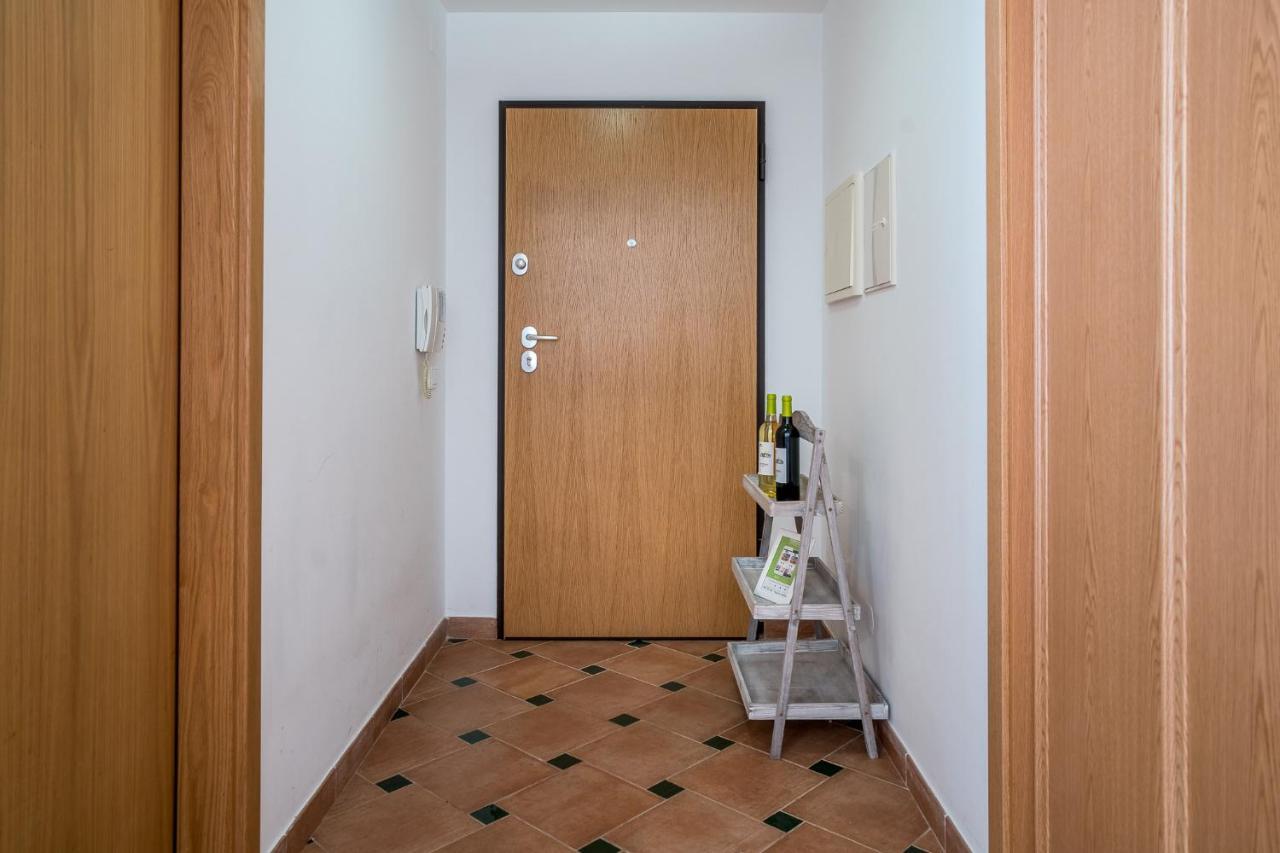 Bmyguest Santa Luzia Terrace Apartment Luaran gambar